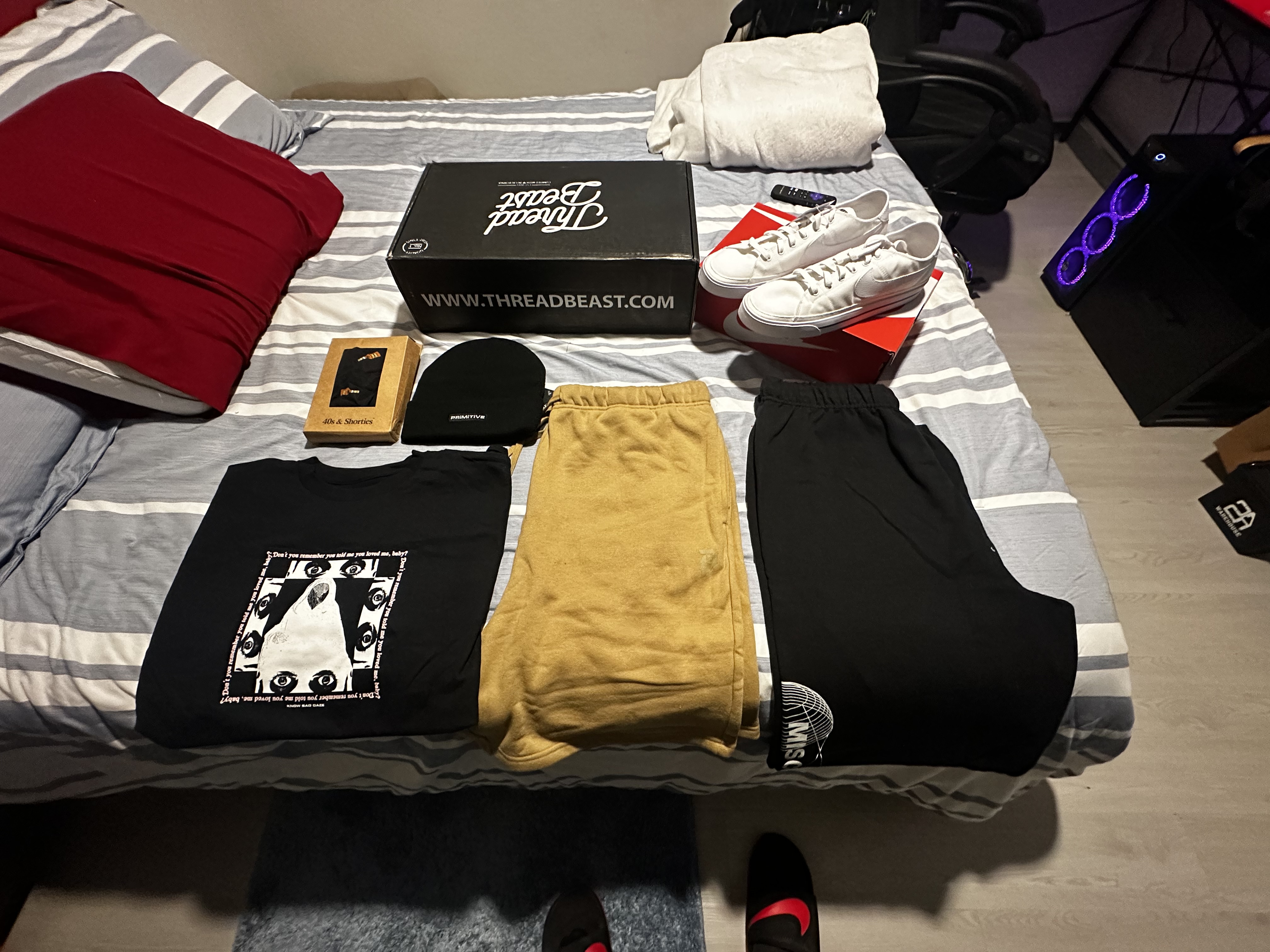 A threadbeast review contain streetwear brands